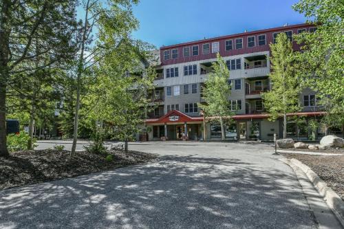River Run House | Silver Mill 8213 by SummitCove Lodging