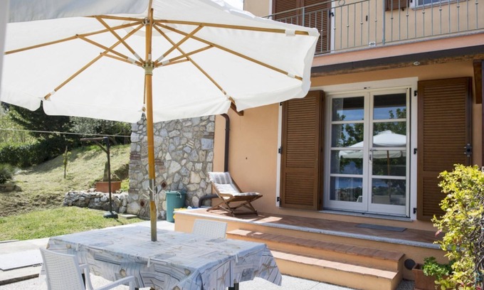 Portoferraio Apartment | Silvia Loft on Hill between Green & White Coast