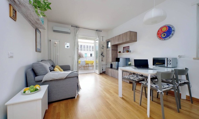 Monte Sacro Apartment | Silvia's flat - One Bedroom Apartment, Sleeps 4