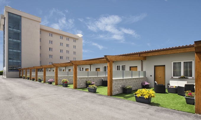 Pomezia Hotel | Simon Hotel