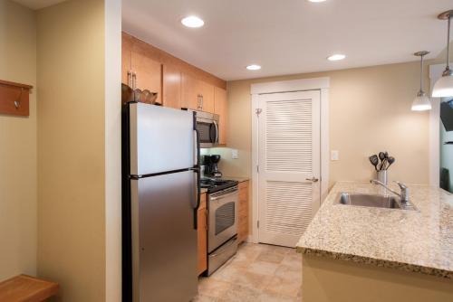 Winter Park Apartment | Simple and Comfortable Fraser Crossing Founders Pointe Condo Facing Ski Resort condo