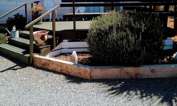 Martinborough Cottage | Simple, clean comfort..... just a stonethrow from everything