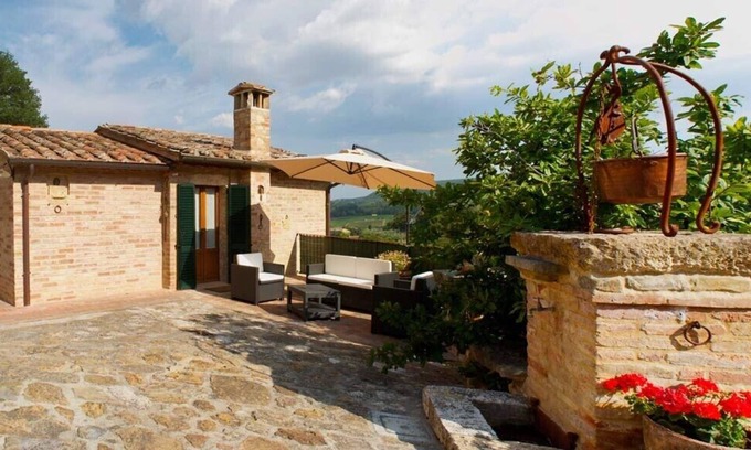Montepulciano House | Single house in an exclusive place to spend a relaxing holiday in Tuscany