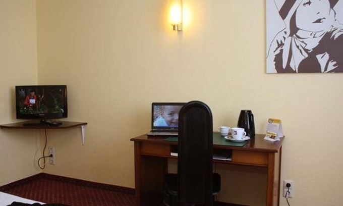 Kesselsdorf House | Single room king-size, shower or bath, WC - Quick Hotel Dresden West