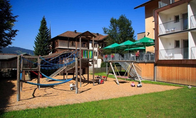 Lingenau House | Single room mountain view - Familienhotel & Gasthof Adler