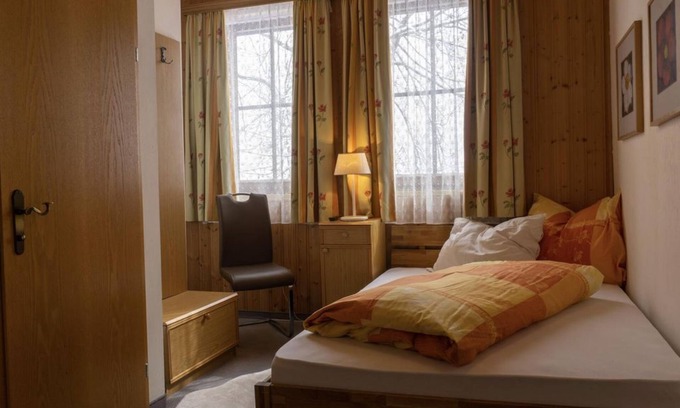 Muehlbach Am Hochkoenig House | Single room, shower, WC (room 4) - Gasthof Scherer
