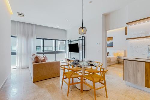 Zazil-ha Apartment | Singular Dream, Unit B 504