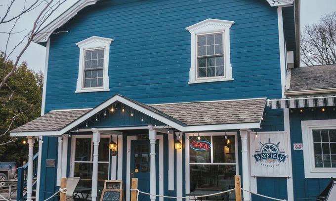Bayfield Apartment | Sip & Stay