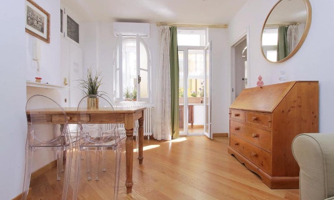 Rione III Colonna Apartment | Sistina