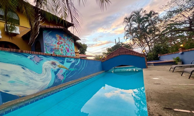 Playa Ocotal Hotel | Siwõ Art Guesthouse