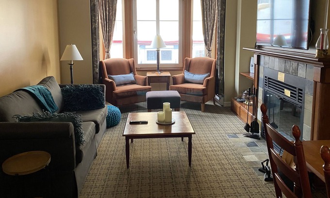 Mont-Tremblant Pedestrian Village Condo | Ski in I Ski out condo right in the heart of Mont-Tremblant's pedestrian village