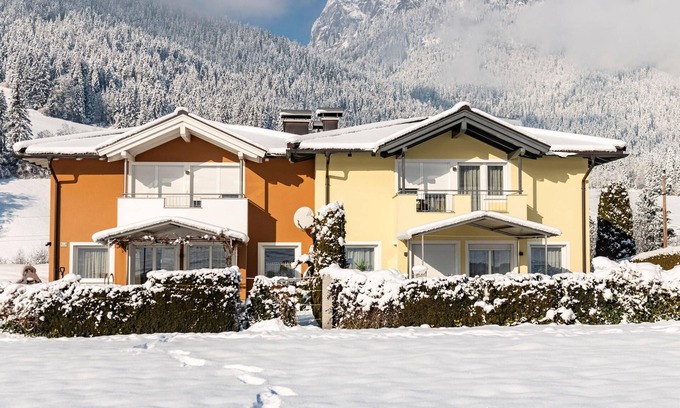 Itter House | Ski-in semi-detached house with sauna and close to ski lift