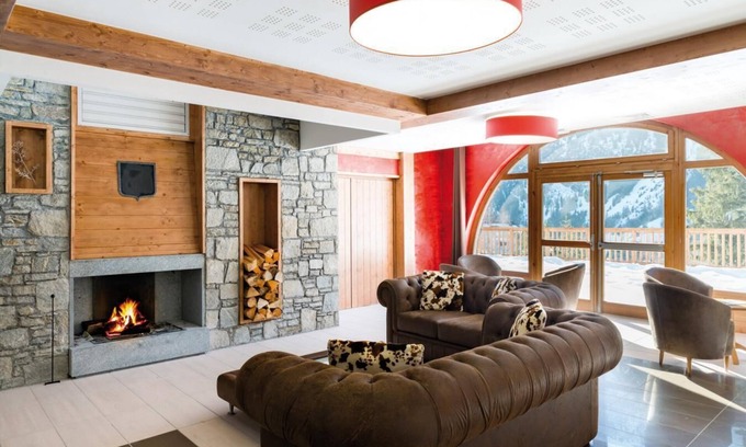 Pralognan-la-Vanoise Apartment | Ski-in/ski-out & foot of the slopes, fitness, swimming pool, tv, ski locker, 58-71m²