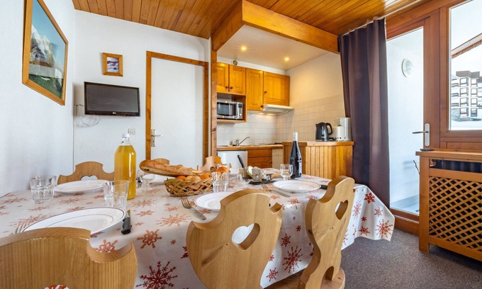 Le Lavachet Apartment | Ski-in/Ski-out Apartment with Balcony in Tignes, 2 Bedrooms, Sleeps 6