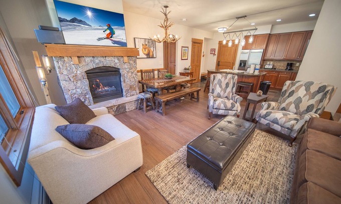 River Run Condo | Ski-in/Ski-out Unit, Views of Slope, Fireplace