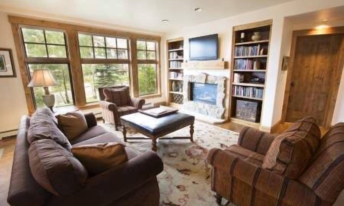 Crested Butte Condo | Ski In/Ski Out "WestWall Lodge" Luxury Mountain Accommodation A104
