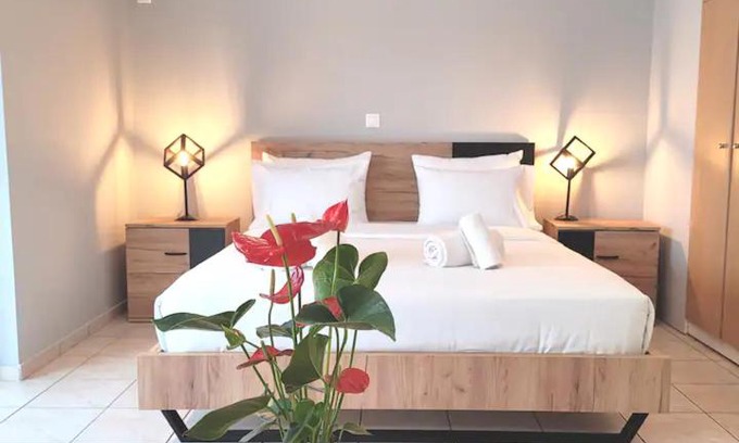 Nea Smirni Apartment | Sky One