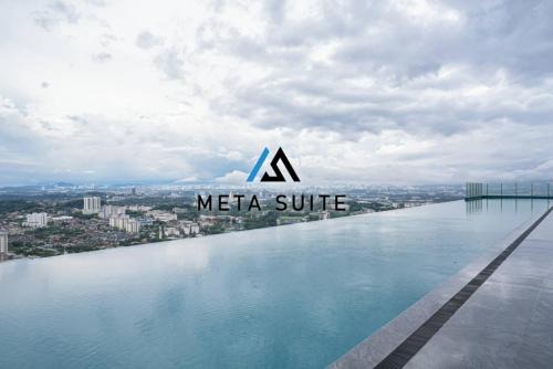 Shah Alam Apartment | Sky pool 4 star hotel grade stay in i-City