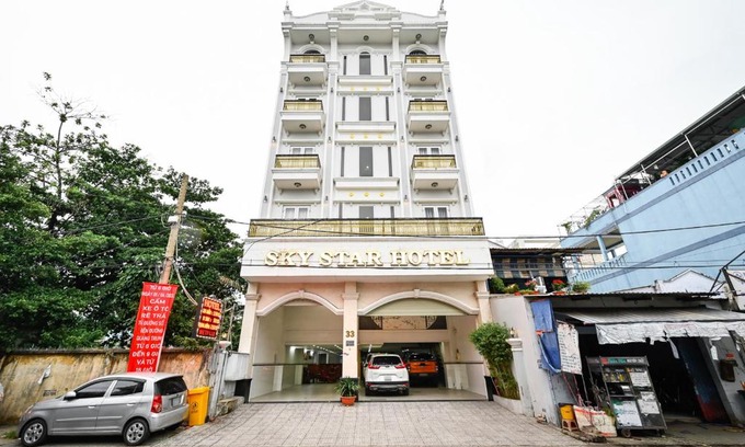 Go Vap Hotel | Sky Star Hotel