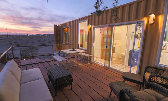 Wonder Valley Ski Chalet | Skybox Suite