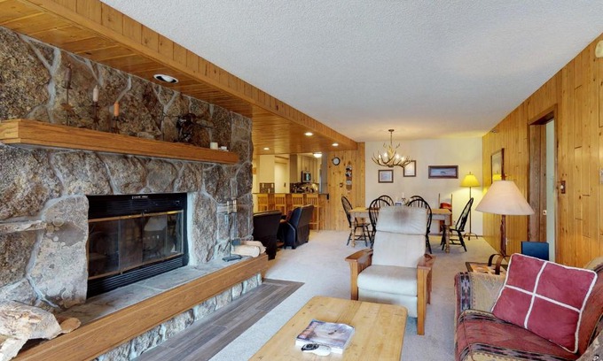 Big Sky Apartment | Skycrest