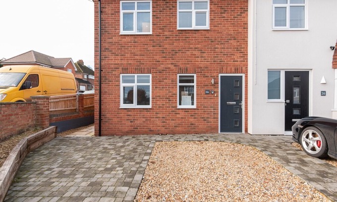 Didcot Apartment | Sleek 1BD Pontac Apartment in the Heart of Didcot