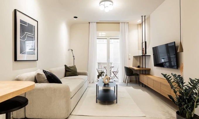 Kypseli Apartment | Sleek City 1BR Escape in Athens