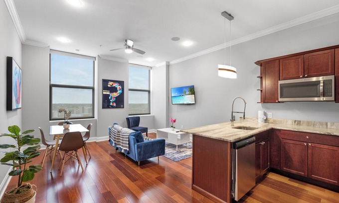 Olde Kensington Apartment | Sleek Residence with Rooftop Pool, Gym, and Concierge Service