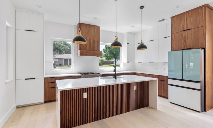 Highland House | Sleek & Stylish New Build