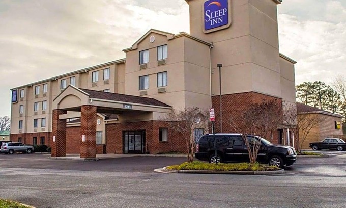 Mosby Hotel | Sleep Inn Richmond North