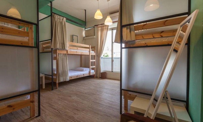 Hualien City Centre Hostel | Sleeping Boot Backpacker Hostel