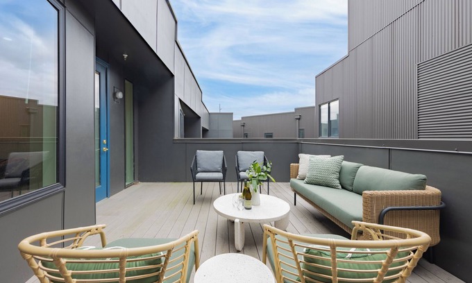 Five Points House | Sleeps 28 | 2 Units Near DT Nashville | Outrider by AvantStay