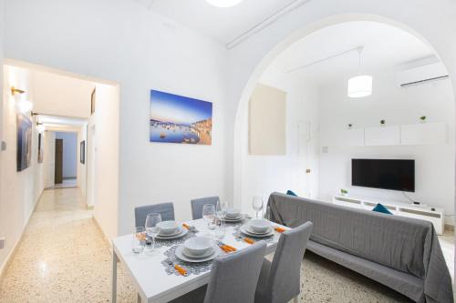 Sliema Apartment | SLIEMA Family Apartment-Hosted by Sweetstay
