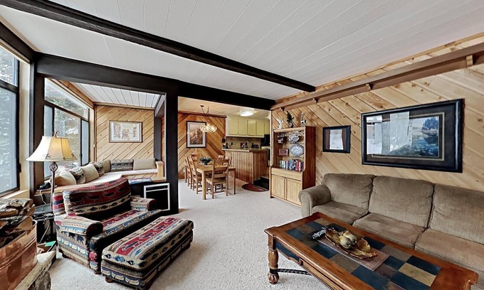 Mammoth Lakes Condo | Slopeside Comfy 2-Bedroom Home with 3 Spas! (Unit 512 at 1849) by RedAwning