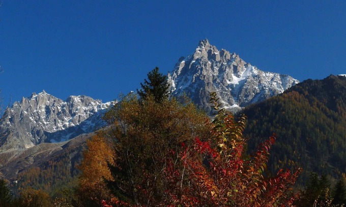 Chamonix City Centre Ski Chalet | Small Chalet (Typically Montagnard mazot) independent with large garden