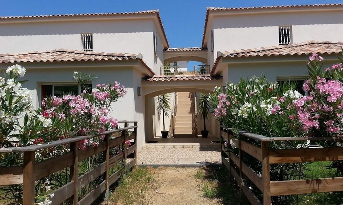 Molini Apartment | Small charming residence 10 minutes walk from the beach of Agosta