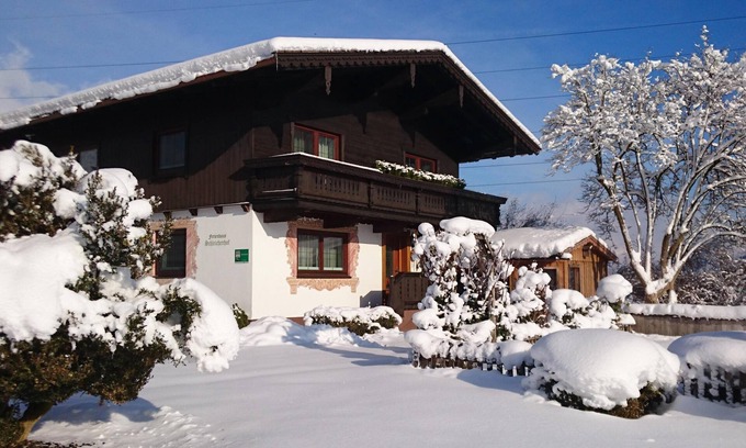 Strass im Zillertal House | Small house on an organic farm in Strass i.Z