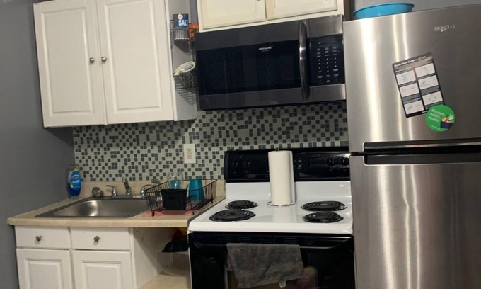 Hagerstown House | Small house: Charming 1-bedroom house with AC and WiFi in brilliant Hagerstown