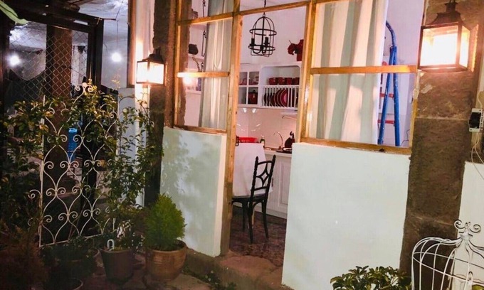 Santa Ana Apartment | Small studio just 7 minutes from the main Square