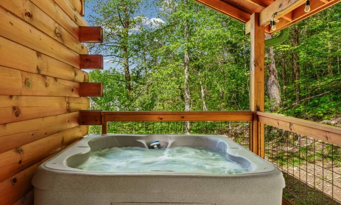 Sevierville Cabin | Smokies Couple Getaway by Ghosal Lodging