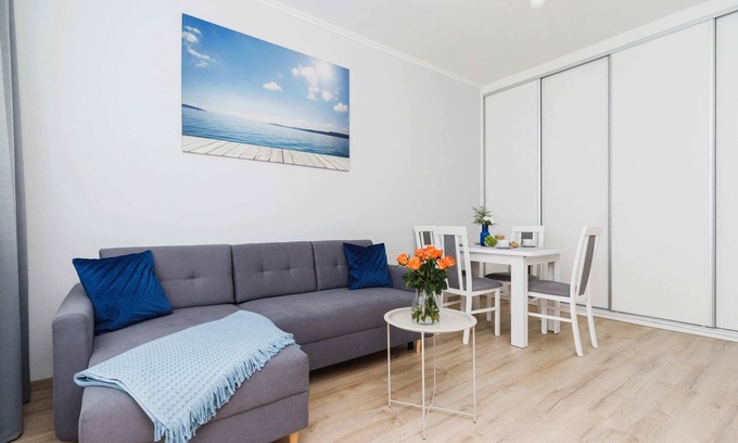 Krowodrza Apartment | Smoluchowskiego 6 Krakow | Bright Apartment with Balcony | Functional Interiors