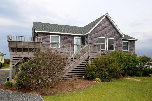 South Nags Head House | SN8602 - Whalebone Watch