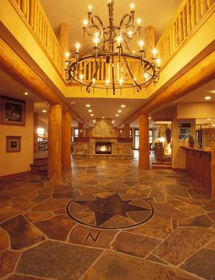 East Kootenay Cabin | Snow Creek Lodge by Fernie Lodging Co