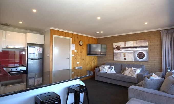 Jindabyne Apartment | Snowy Saga - 1/46 Gippsland Street