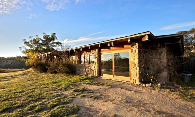 Ingebirah Cabin | Snowy Wilderness