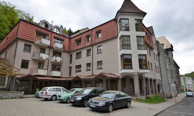 Jachymov Apartment | Snug Apartment in Jachymov near Ski area