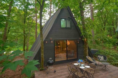 Hokujo Ski Chalet | Sobae Sanso - Adorable A-Frame Cottage