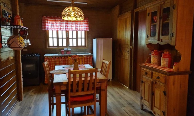 Sapucai-Mirim Cabin | Sol Maior Corner - Lily Cabin
