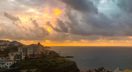 Camara de Lobos Apartment | Sol & Mar Camara de Lobos