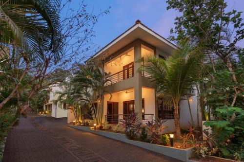 Candolim Villa | Solace Est 6BR Family Pool Villa Candolim Cook
